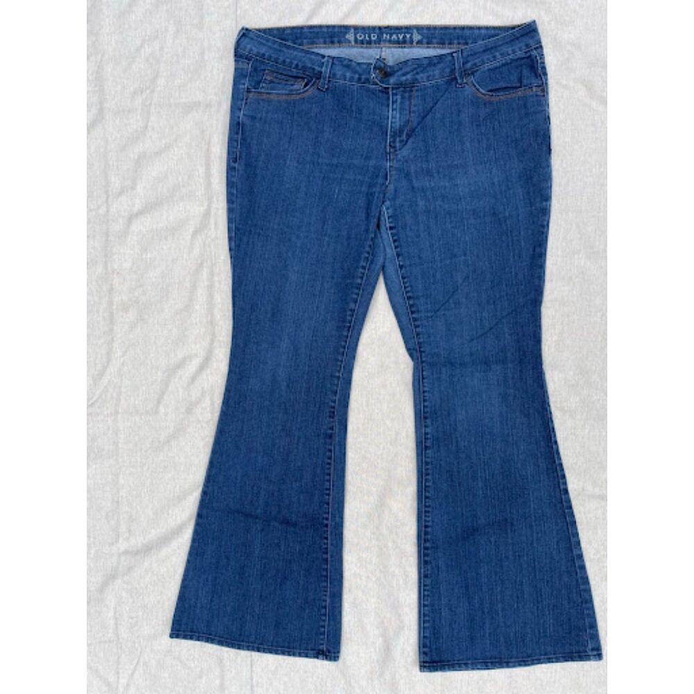 Y2K Vintage Old Navy Wide Leg Flare Jeans Size 14 Mid Wash Denim